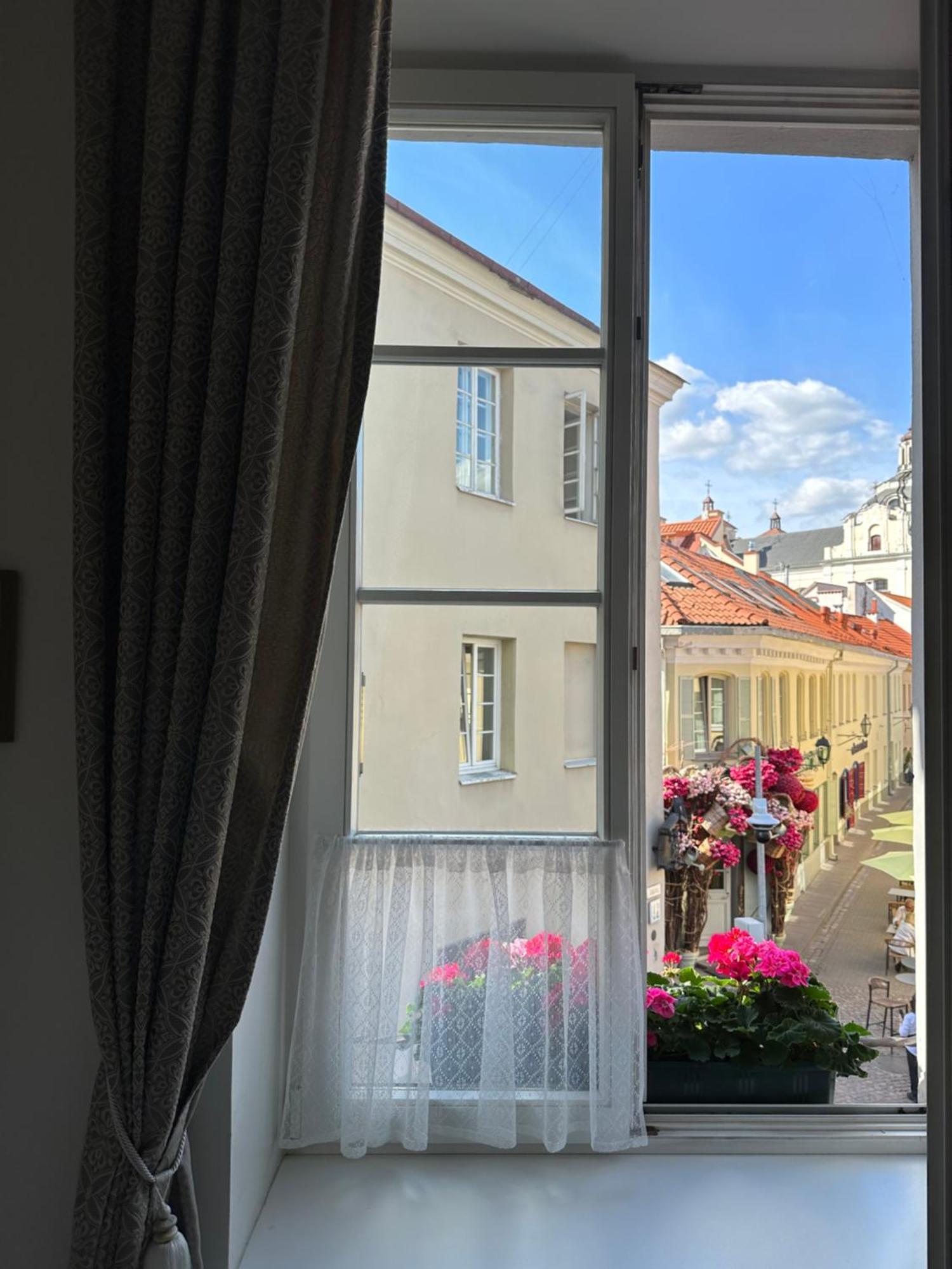 Very Vilnius Stikliu Street Εξωτερικό φωτογραφία